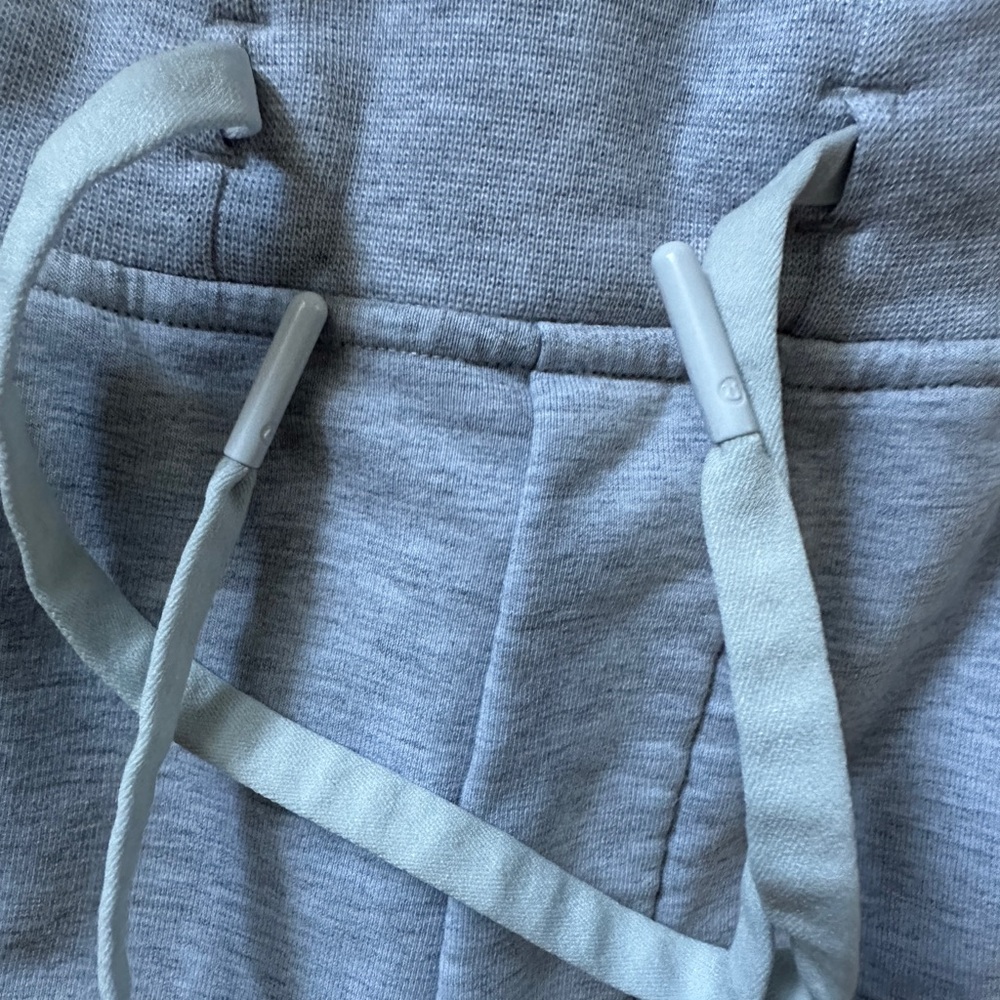 Lululemon Men’s Gray City Jogger Pants S - Picture 3 of 5